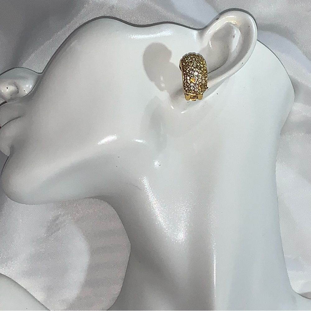 vintage CHRISTIAN DIOR clip back huggie EARRINGS w/Swarovski crystals - Picture 6 of 12